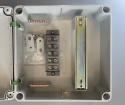 Puszka budowlana / obudowa rozdzielnicy IP67 12-modułowa 280×280×150 mm + szyna DIN