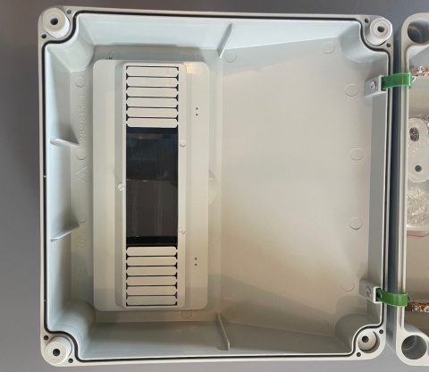 Puszka budowlana / obudowa rozdzielnicy IP67 12-modułowa 280×280×150 mm + szyna DIN