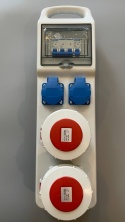Rozdzielnica Przenośna 2×230 V + 2×32 A