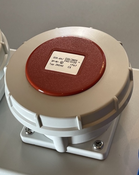 Rozdzielnica Przenośna 2×230 V + 2×32 A